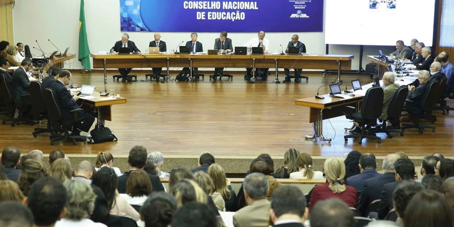 A ANFEP é uma das entidades que poderá indicar nomes para a composição da CEB e CES